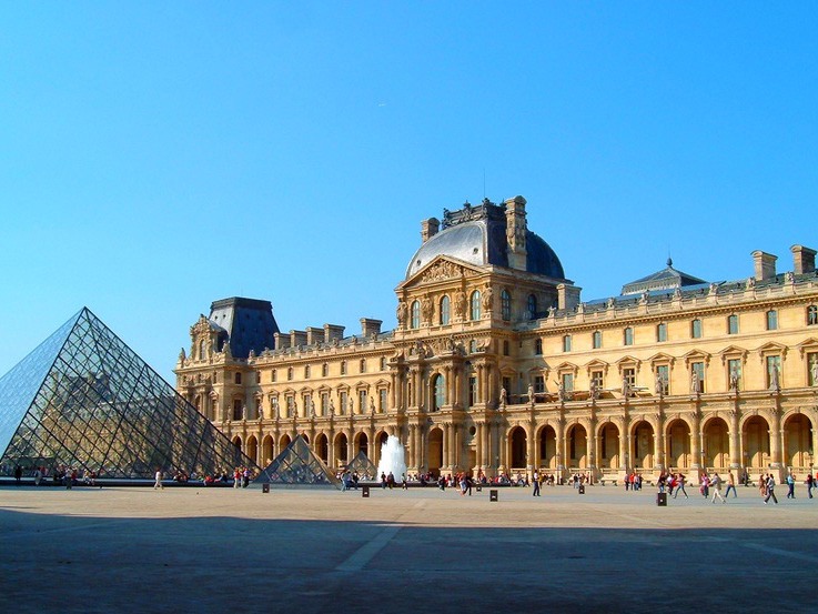 Франція - Париж - Лувр 8