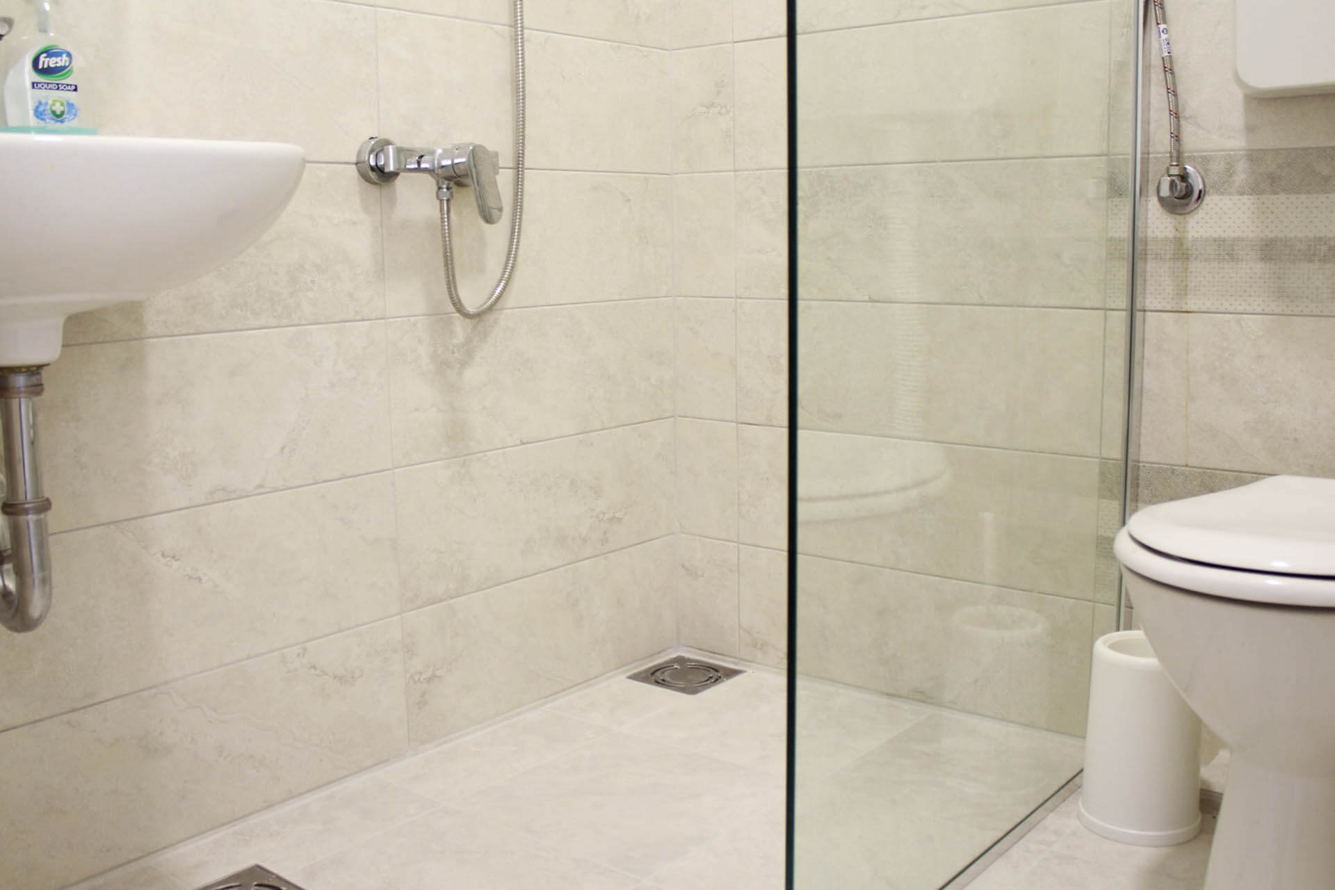 rio_budva_hotel_twin kupatila-2